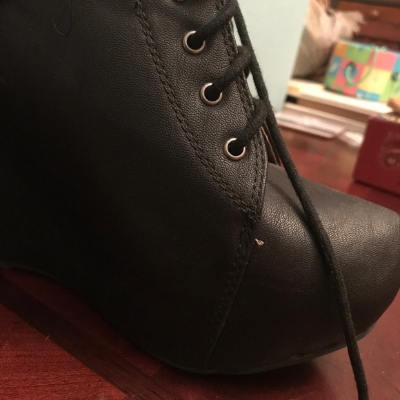 ❌SOLD❌Sexy Faux Leather High-Heel Wedges - Picture 4 of 5